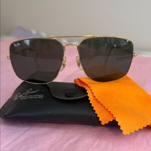 Ray-Ban Classic aviators Gold Frame Sunglasses vintage